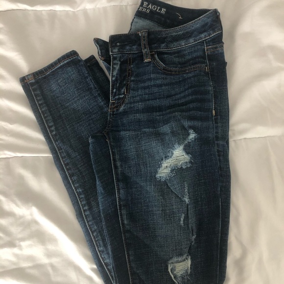 American Eagle Distressed Jeans - Picture 2 of 3